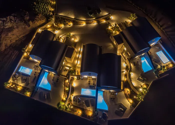 Halo Santorini - Living Experience