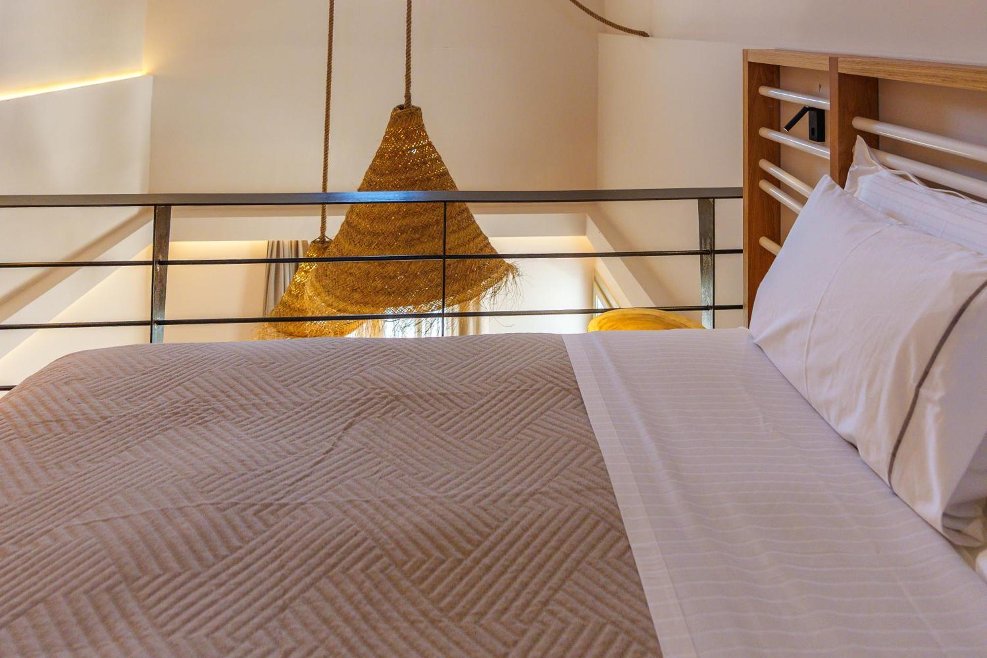 Villa Halo Santorini - Living Experience Karterados (Santorini)