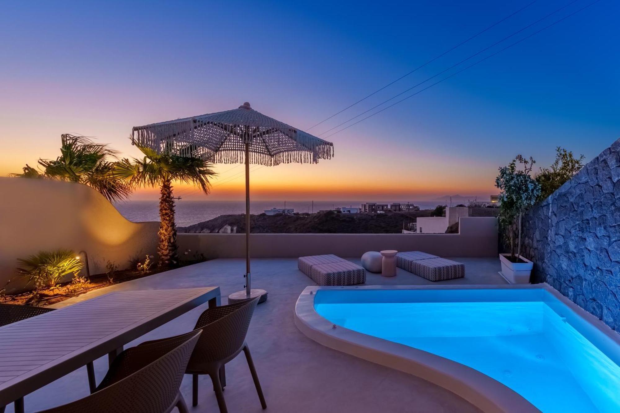Halo Santorini - Living Experience Villa
