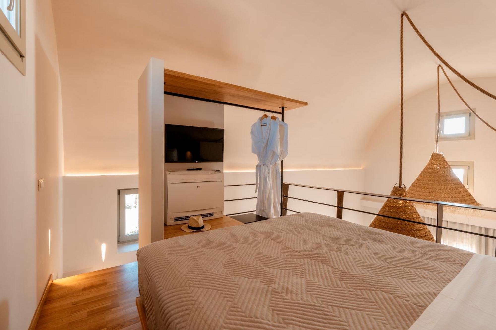 Villa Halo Santorini - Living Experience Karterados (Santorini)