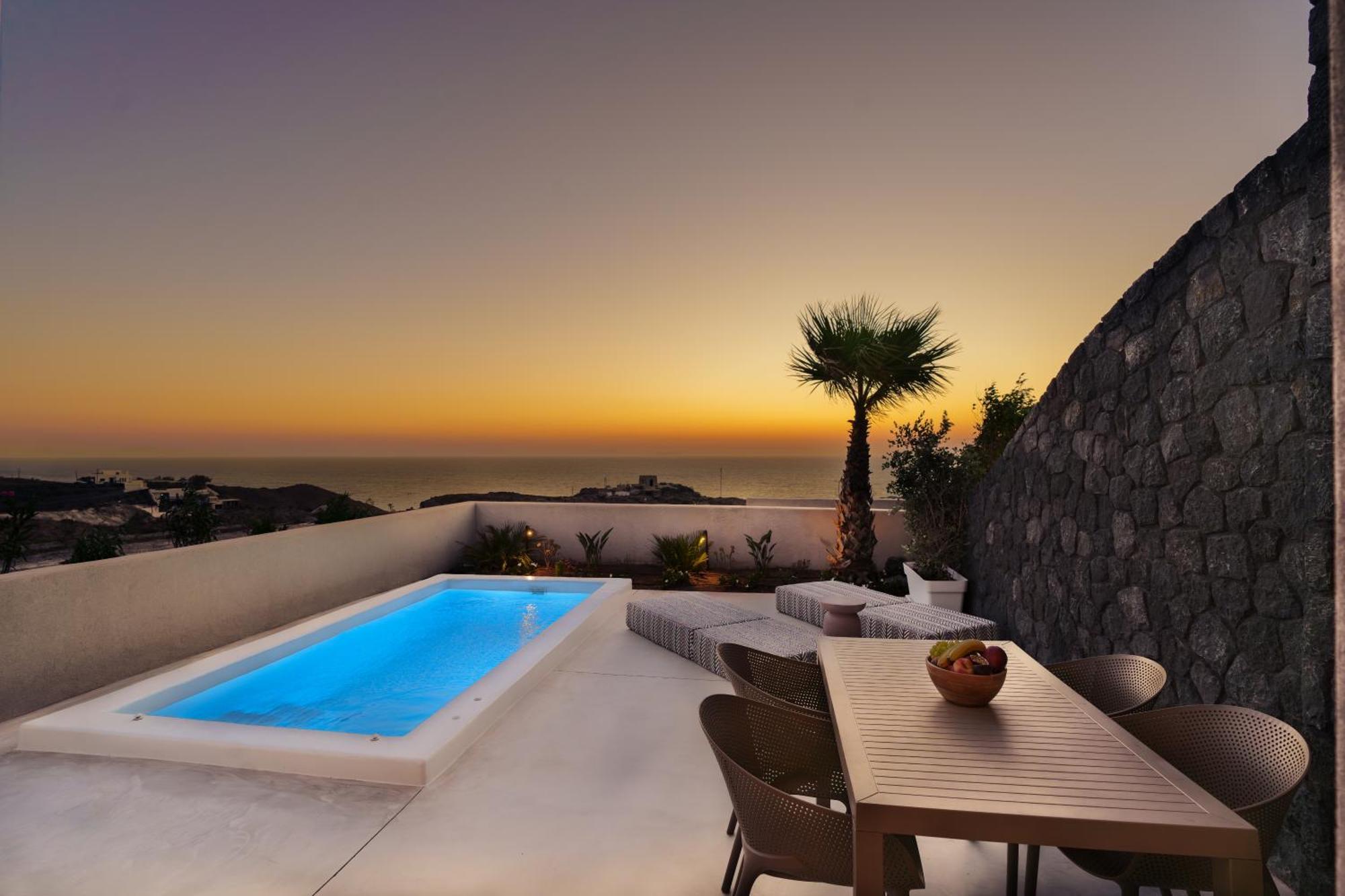 Halo Santorini - Living Experience